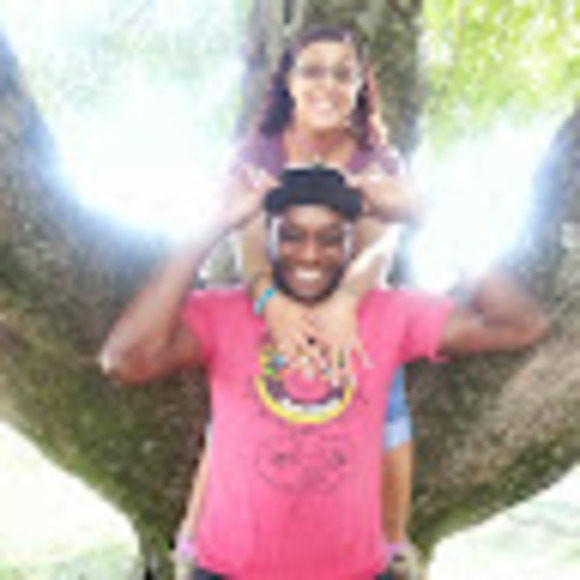 Meet your Posher, Kat - Picture 1 of 1